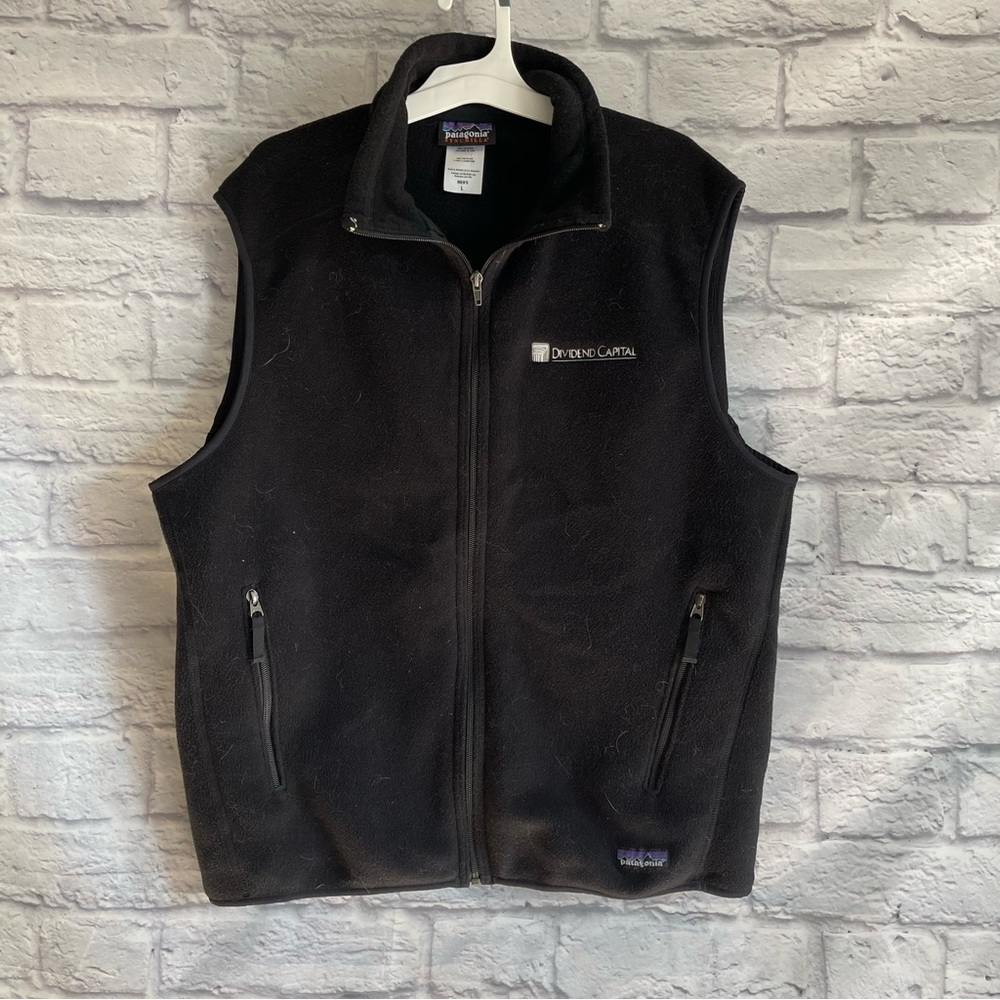 PREOWNED PATAGONIA SYNCHILLA FLEECE BLACK VEST ZIP UP FRONT MENS LARGE L